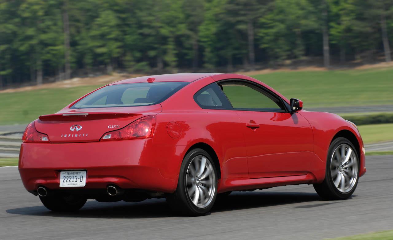 Infiniti G37 technical specifications and fuel economy